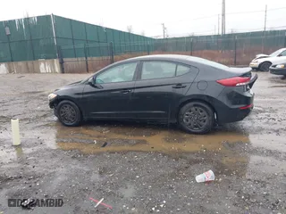 2018 Hyundai Elantra SE with VIN KMHD74LF3JU452454, listed as a IAAI auction lot 41827989 with 171,272 mi miles. Bid and sale history available at carsss.com. Image 14.