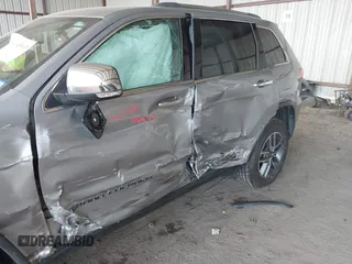 2019 Jeep Grand Cherokee Limited with VIN 1C4RJEBG7KC731179, listed as a IAAI auction lot 42045613 with 103,283 mi miles and . Bid and sale history available at DreamBid. Image 6.