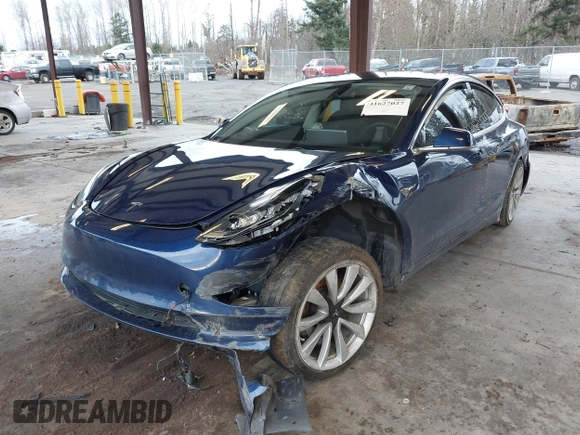 2018 Tesla Model 3 Long Range Battery z VIN 5YJ3E1EA7JF035949, wystawiony jako IAAI lot #41627027 z przebiegiem Nie podano mil oraz . Historia ofert i sprzedaży dostępna na DreamBid. Obrazek 17.