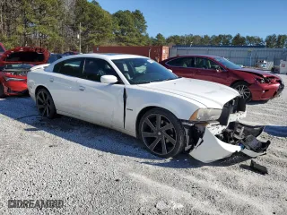 2014 Dodge Charger RT Plus with VIN 2C3CDXCT8EH334154, listed as a Copart auction lot 44622455 with 120,135 mi miles and Salvage Title. Bid and sale history available at carsss.com. Image 4.