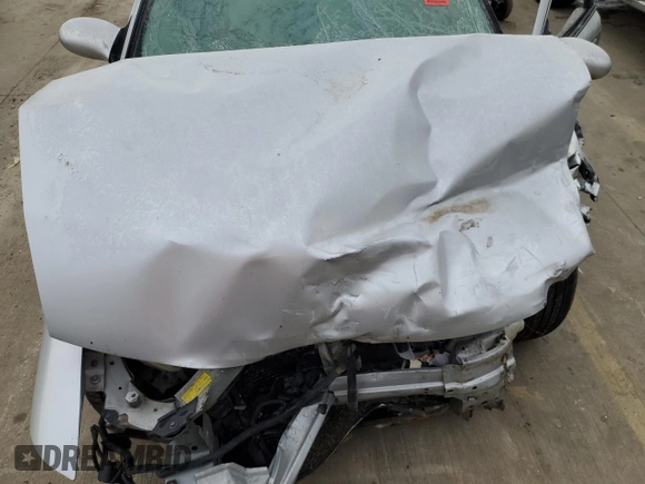 2001 Oldsmobile Alero GL2 with VIN 1G3NL52E71C153865, listed as a Copart auction lot 43204705 with Not Provided miles and Salvage Title. Bid and sale history available at DreamBid. Image 12.