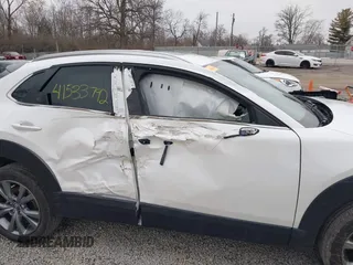 2025 Mazda CX-30 S Preferred with VIN 3MVDMBCM0SM753414, listed as a IAAI auction lot 41533792 with 1,758 mi miles and . Bid and sale history available at DreamBid. Image 6.