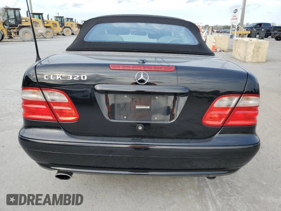 2002 Mercedes-Benz CLK 320/430 with VIN WDBLK65G02T096356, listed as a Copart auction lot 77056434 with 101,971 mi miles and Clean Title. Bid and sale history available at DreamBid. Image 6.