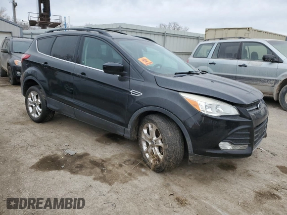 2013 Ford Escape SE with VIN 1FMCU0GXXDUB76102, listed as a Copart auction lot 44226025 with 104,127 mi miles and Salvage Title. Bid and sale history available at DreamBid. Image 4.