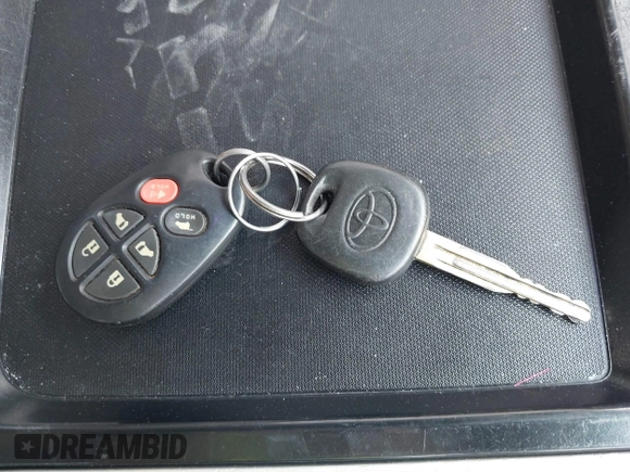 2011 Toyota Sienna XLE с VIN 5TDDK3DC7BS002538, выставлен на аукционе IAAI как лот 42385087 с пробегом 235 415 миль миль и . История ставок и продаж доступна на DreamBid. Изображение 11.