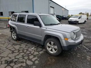 2017 Jeep Patriot 75th Anniversary with VIN 1C4NJRBB6HD196830, listed as a Copart auction lot 78551844 with 69,553 mi miles and Salvage Title. Bid and sale history available at carsss.com. Image 4.
