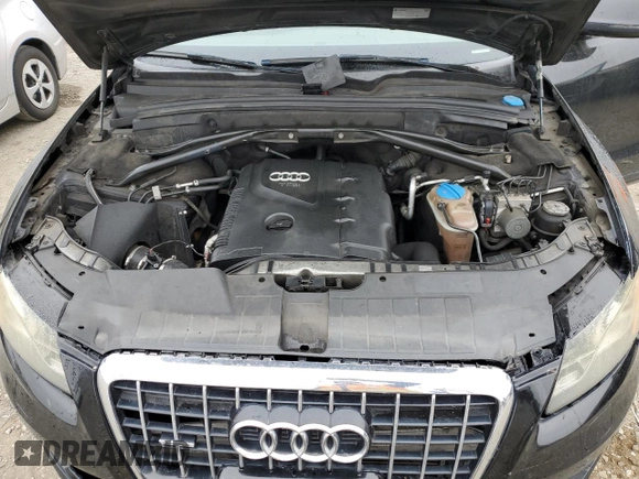 2011 Audi Q5 Premium Plus z VIN WA1LFAFP7BA016516, wystawiony jako Copart lot #59711575 z przebiegiem 161 904 mil mil oraz Szkoda całkowita • Salvage title. Historia ofert i sprzedaży dostępna na DreamBid. Obrazek 12.