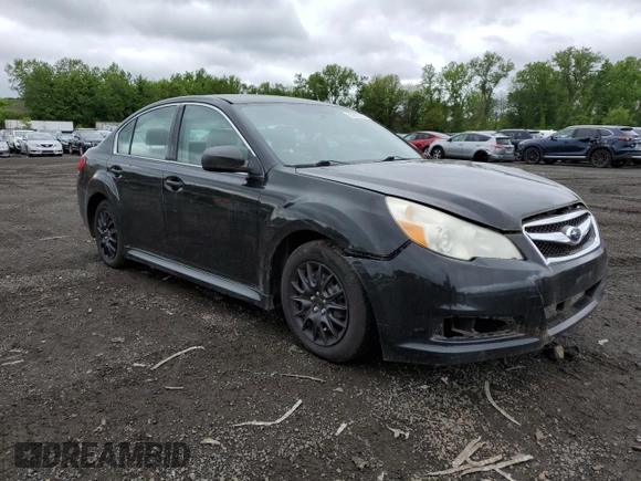 2011 Subaru Legacy 2.5i z VIN 4S3BMBA62B3232418, wystawiony jako Copart lot #58913795 z przebiegiem 160 138 mil mil oraz Szkoda całkowita • Salvage title. Historia ofert i sprzedaży dostępna na DreamBid. Obrazek 4.