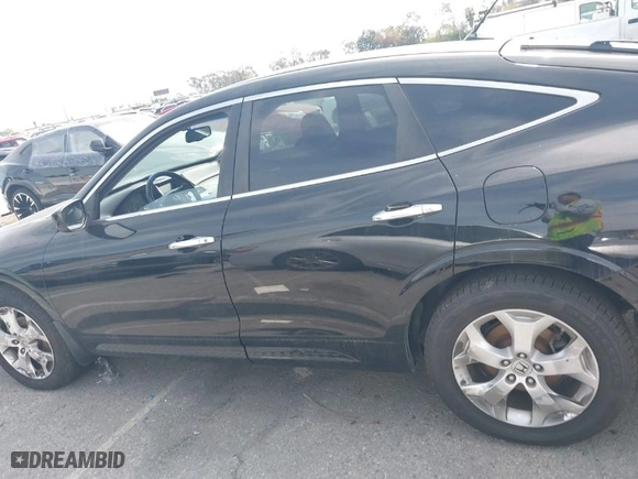 2010 Honda Accord Crosstour EX-L with VIN 5J6TF2H56AL002868, listed as a IAAI auction lot 41761072 with 136,888 mi miles. Bid and sale history available at carsss.com. Image 14.