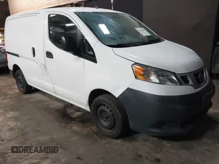 2018 Nissan NV200 SV z VIN 3N6CM0KN4JK696332, wystawiony jako IAAI lot #42063494 z przebiegiem 141 076 mil mil oraz . Historia ofert i sprzedaży dostępna na DreamBid. Obrazek 1.