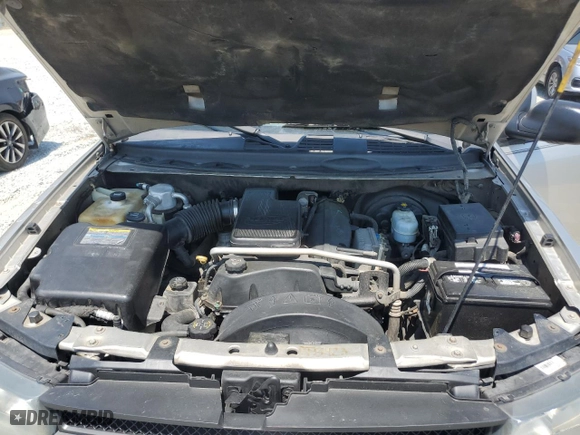 2004 Chevrolet TrailBlazer LT with VIN 1GNDS13S042273469, listed as a Copart auction lot 53825325 with 173,179 mi miles and Clean Title. Bid and sale history available at carsss.com. Image 12.