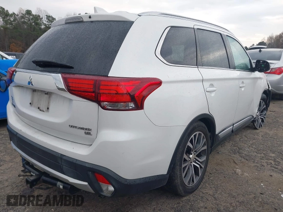 2018 Mitsubishi Outlander SE with VIN JA4AD3A31JZ068236, listed as a IAAI auction lot 40917348 with 144,529 mi miles and . Bid and sale history available at DreamBid. Image 4.