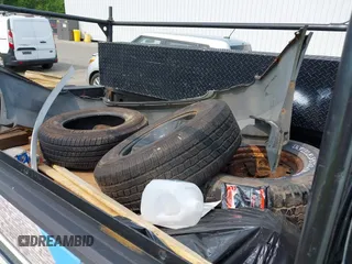2022 Ford F-150 XL z VIN 1FTMF1CB4NKE00254, wystawiony jako IAAI lot #42334773 z przebiegiem 42 423 mil mil oraz . Historia ofert i sprzedaży dostępna na DreamBid. Obrazek 8.