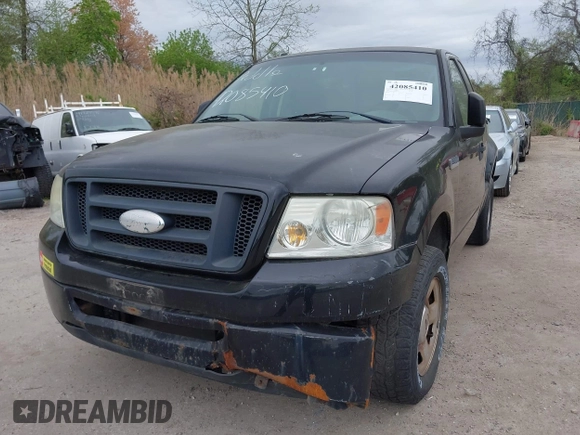 2006 Ford F-150 STX with VIN 1FTRF02286KB61326, listed as a IAAI auction lot 42085410 with 173,132 mi miles. Bid and sale history available at carsss.com. Image 6.