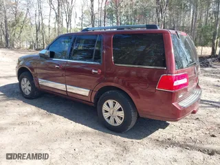 2012 Lincoln Navigator with VIN 5LMJJ2H51CEL08839, listed as a IAAI auction lot 41921925 with 430,163 mi miles. Bid and sale history available at carsss.com. Image 3.