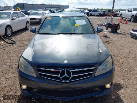 2009 Mercedes-Benz C 300 Sport с VIN WDDGF54X89R062231, выставлен на аукционе IAAI как лот 42593774 с пробегом 150 393 миль миль и . История ставок и продаж доступна на DreamBid. Изображение 13.