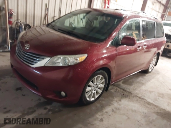 2015 Toyota Sienna Ltd with VIN 5TDDK3DC9FS121889, listed as a IAAI auction lot 41739208 with 194,548 mi miles. Bid and sale history available at carsss.com. Image 17.