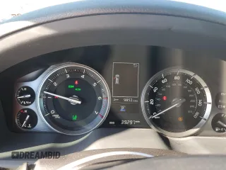 2016 Toyota Land Cruiser z VIN JTMCY7AJ2G4041240, wystawiony jako Copart lot #74304804 z przebiegiem 39 297 mil mil oraz Szkoda całkowita • Salvage title. Historia ofert i sprzedaży dostępna na DreamBid. Obrazek 9.