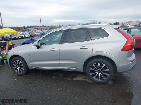 2023 Volvo XC60 Plus Bright Theme with VIN YV4L12RN9P1375763, listed as a IAAI auction lot 41868161 with 34,776 mi miles. Bid and sale history available at carsss.com. Image 14.