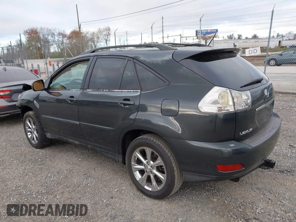 2005 Lexus RX with VIN 2T2GA31U65C040798, listed as a IAAI auction lot 41906233 with 211,026 mi miles. Bid and sale history available at carsss.com. Image 3.