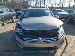 2016 Volkswagen Touareg Sport with VIN WVGEF9BP0GD003241, listed as a IAAI auction lot 41498797 with 90,141 mi miles and . Bid and sale history available at DreamBid. Image 12.