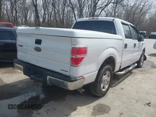 2012 Ford F-150 XL z VIN 1FTFW1CF0CFA13430, wystawiony jako IAAI lot #41811812 z przebiegiem 283 228 mil mil oraz . Historia ofert i sprzedaży dostępna na DreamBid. Obrazek 4.