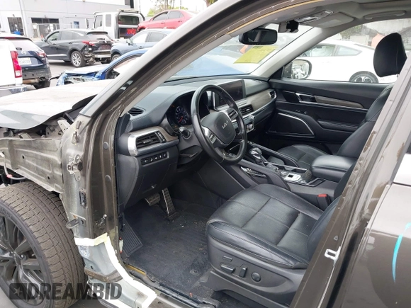 2022 Kia Telluride SX with VIN 5XYP54HC0NG211061, listed as a IAAI auction lot 42337734 with 95,554 mi miles and . Bid and sale history available at DreamBid. Image 20.