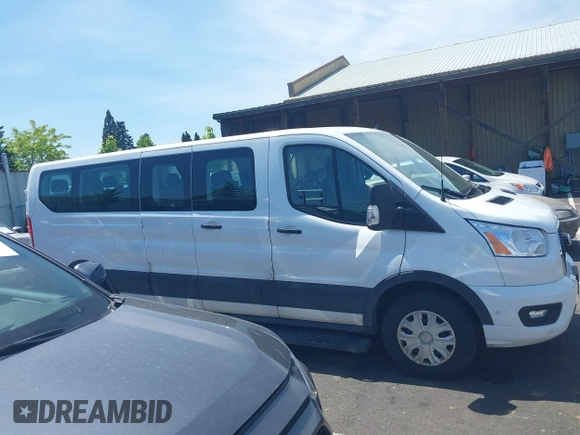2021 Ford Transit Passenger XL with VIN 1FBAX2Y81MKA64794, listed as a IAAI auction lot 42227781 with 133,000 mi miles and . Bid and sale history available at DreamBid. Image 13.