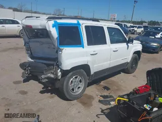 2017 Jeep Patriot Sport with VIN 1C4NJPBA7HD146238, listed as a IAAI auction lot 41743605 with 1 mi miles. Bid and sale history available at carsss.com. Image 4.