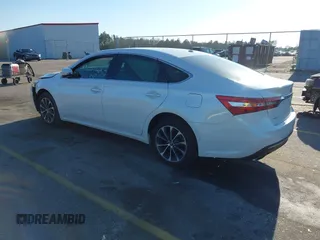 2018 Toyota Avalon XLE with VIN 4T1BK1EB8JU280176, listed as a IAAI auction lot 41632952 with 73,991 mi miles. Bid and sale history available at carsss.com. Image 3.