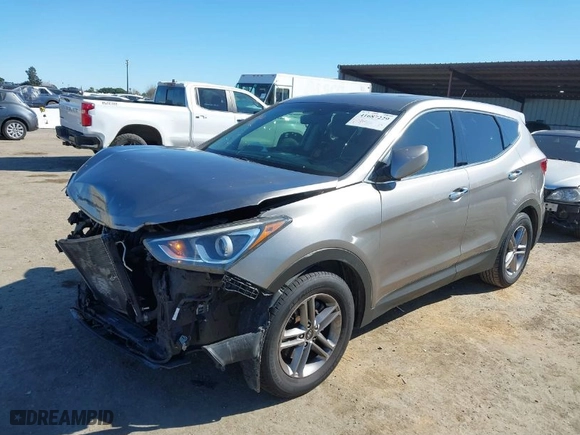 2018 Hyundai Santa Fe Sport 2.4L with VIN 5NMZTDLB7JH086153, listed as a IAAI auction lot 41687229 with 180,969 mi miles. Bid and sale history available at carsss.com. Image 2.