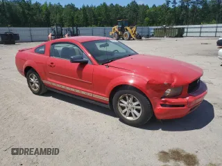 2008 Ford Mustang Deluxe with VIN 1ZVHT80N385196564, listed as a Copart auction lot 54956125 with 87,249 mi miles and Clean Title. Bid and sale history available at carsss.com. Image 4.