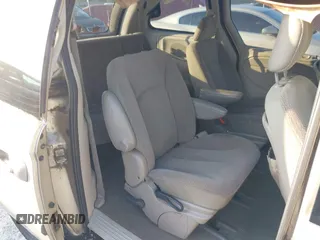 2007 Dodge Caravan SXT with VIN 1D4GP45R47B182876, listed as a IAAI auction lot 42792322 with 80,207 mi miles and . Bid and sale history available at DreamBid. Image 8.