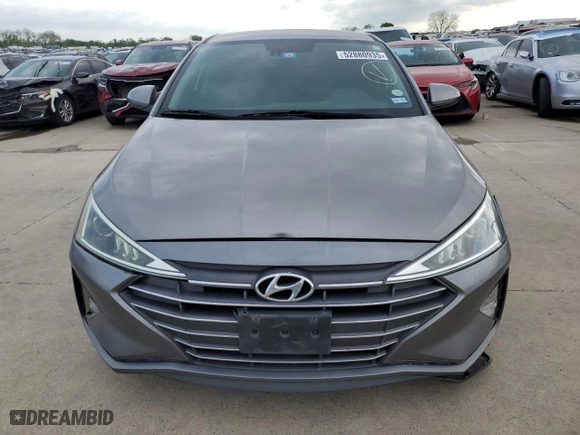 2020 Hyundai Elantra SE with VIN KMHD74LFXLU919209, listed as a Copart auction lot 52880935 with 137,271 mi miles and Salvage Title. Bid and sale history available at carsss.com. Image 5.