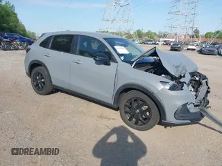 2024 Honda HR-V Sport z VIN 3CZRZ2H59RM730129, wystawiony jako IAAI lot #42157004 z przebiegiem Nie podano mil oraz . Historia ofert i sprzedaży dostępna na DreamBid. Obrazek 1.