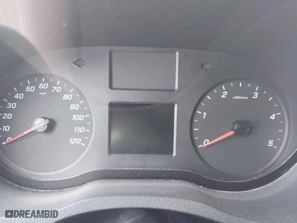 2019 Mercedes-Benz Sprinter Cargo Van with VIN WD4PF1CD6KP128194, listed as a IAAI auction lot 41799320 with 111,189 mi miles. Bid and sale history available at carsss.com. Image 7.