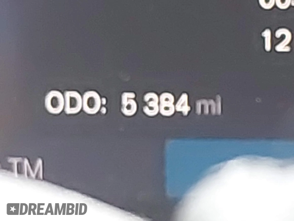 2023 Volvo XC40 Ultimate Bright Theme с VIN YV4L12UAXP2025895, выставлен на аукционе IAAI как лот 42294917 с пробегом 5 384 миль миль и . История ставок и продаж доступна на DreamBid. Изображение 15.