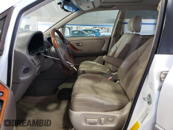 2002 Lexus RX 300 with VIN JTJHF10U720267677, listed as a Copart auction lot 74629634 with 190,105 mi miles and Salvage Title. Bid and sale history available at carsss.com. Image 7.