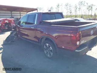 2019 Honda Ridgeline RTL-E with VIN 5FPYK3F72KB024461, listed as a IAAI auction lot 41813568 with 122,364 mi miles. Bid and sale history available at carsss.com. Image 3.
