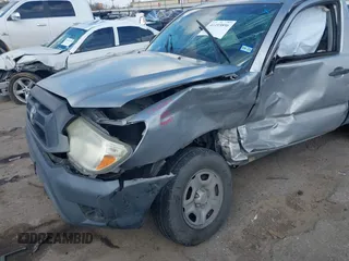 2014 Toyota Tacoma with VIN 5TFNX4CN8EX036145, listed as a IAAI auction lot 41493896 with 174,274 mi miles and . Bid and sale history available at DreamBid. Image 6.