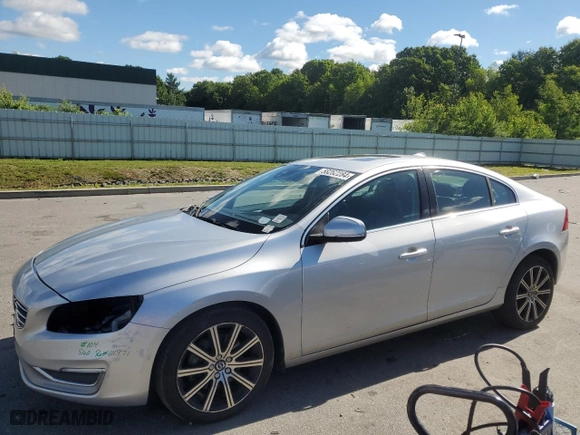 2017 Volvo S60 Inscription with VIN LYV402TK4HB136799, listed as a Copart auction lot 58262284 with 125,139 mi miles and Salvage Title. Bid and sale history available at carsss.com. Image 1.