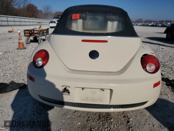 2006 Volkswagen Beetle с VIN 3VWRG31Y76M323201, выставлен на аукционе Copart как лот 83189654 с пробегом 130 904 миль миль и Списание • Salvage title. История ставок и продаж доступна на DreamBid. Изображение 6.