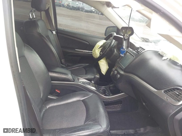 2019 Dodge Journey Crossroad with VIN 3C4PDCGG7KT860748, listed as a IAAI auction lot 41686692 with 80,028 mi miles. Bid and sale history available at carsss.com. Image 5.