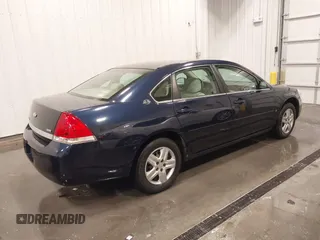 2007 Chevrolet Impala LS with VIN 2G1WB58K679363631, listed as a IAAI auction lot 42160769 with 126,463 mi miles and . Bid and sale history available at DreamBid. Image 4.