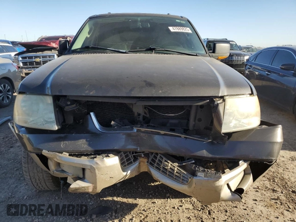 2006 Ford Expedition Eddie Bauer with VIN 1FMPU17596LA71629, listed as a Copart auction lot 47889825 with 258,585 mi miles and Salvage Title. Bid and sale history available at carsss.com. Image 5.