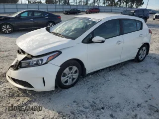 2017 Kia Forte5 LX with VIN KNAFK5A8XH5704367, listed as a Copart auction lot 46734655 with 112,909 mi miles and Salvage Title. Bid and sale history available at carsss.com. Image 1.