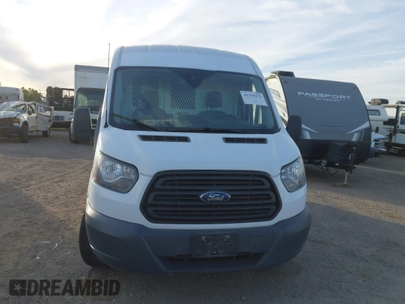 2018 Ford Transit с VIN 1FTBW2CG8JKB14734, выставлен на аукционе IAAI как лот 41320272 с пробегом 117 535 миль миль и . История ставок и продаж доступна на DreamBid. Изображение 12.