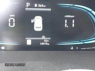 2025 Hyundai Palisade SEL z VIN KM8R2DGEXSU835072, wystawiony jako IAAI lot #42394638 z przebiegiem 14 919 mil mil oraz . Historia ofert i sprzedaży dostępna na DreamBid. Obrazek 7.