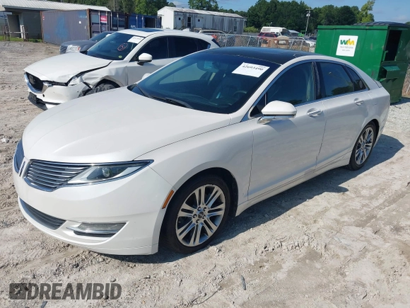 2015 Lincoln MKZ with VIN 3LN6L2G91FR606753, listed as a IAAI auction lot 42693490 with Not provided miles and . Bid and sale history available at DreamBid. Image 2.