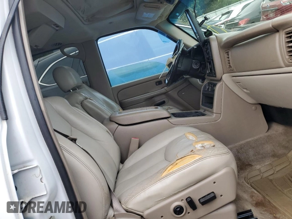 2005 Chevrolet Tahoe LT with VIN 1GNEC13T95J116623, listed as a Copart auction lot 60550695 with Not provided miles and Salvage title. Bid and sale history available at DreamBid. Image 7.